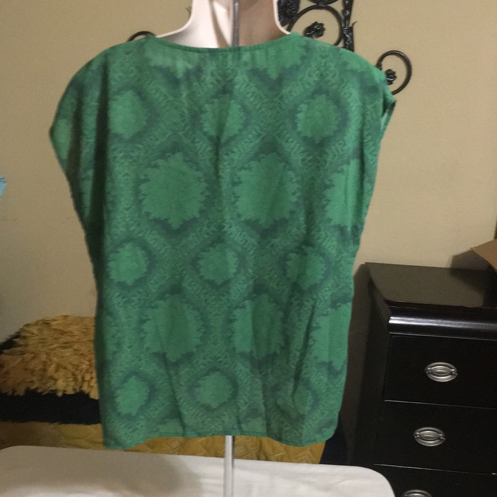 Cabo green envy floral blouse size small - Picture 2 of 5